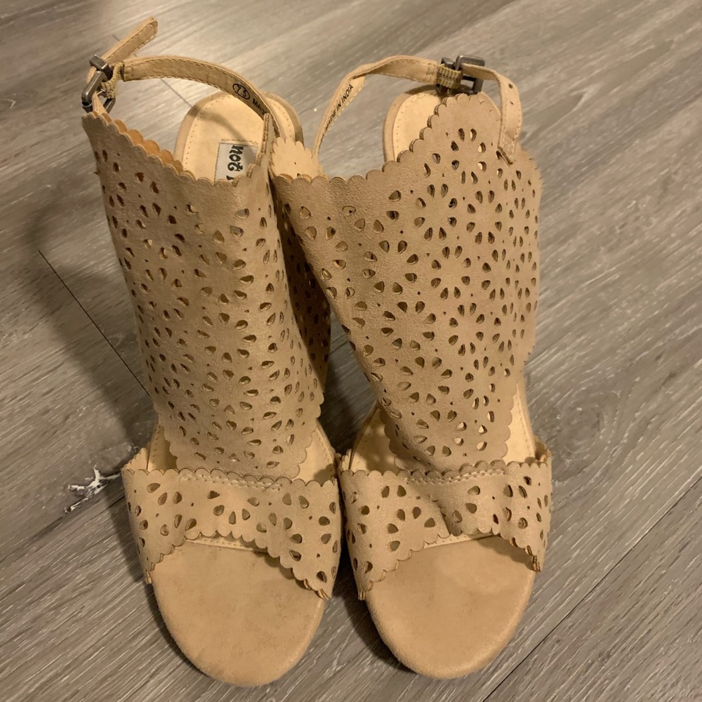 Sexy sandal